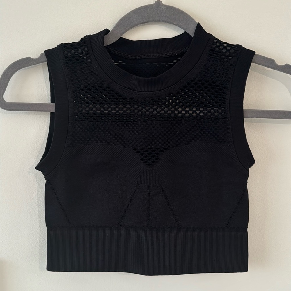 Ivy park black seamless net cropped top tank, size XS